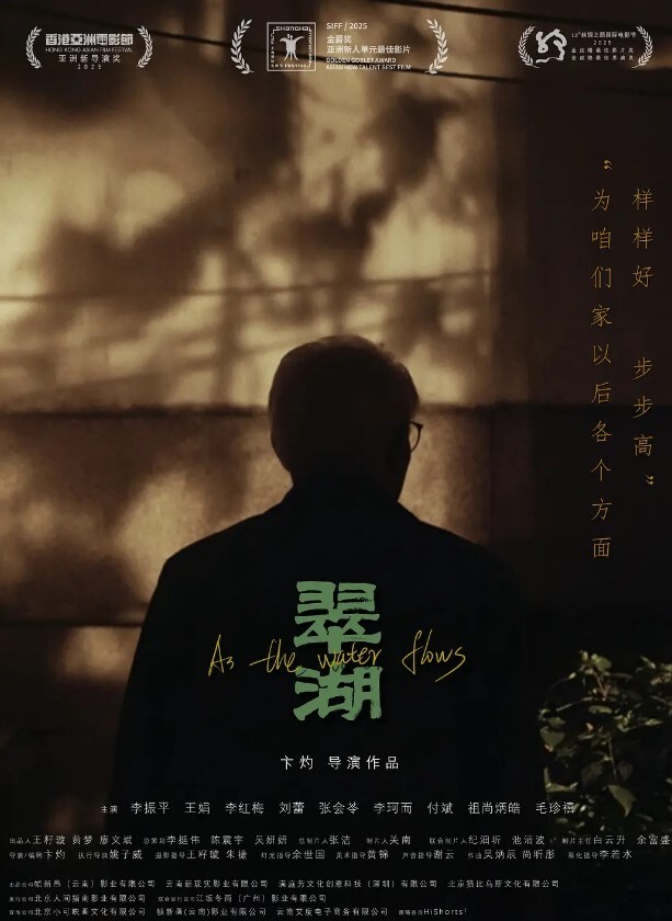 酒店约炮出来赚零花钱的学妹性格活泼开朗臀部丰满后入撞击非常爽 - 伯爵视界